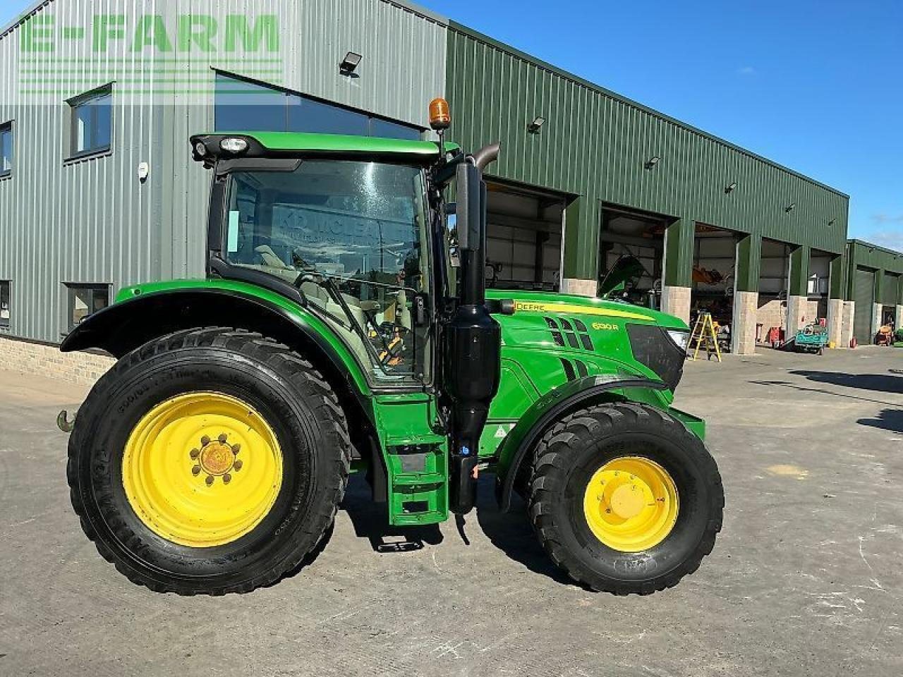 John Deere 6130r tractor (st24390) - Tractor: foto 1 John Deere 6130r tractor (st24390) - Tractor: foto 1