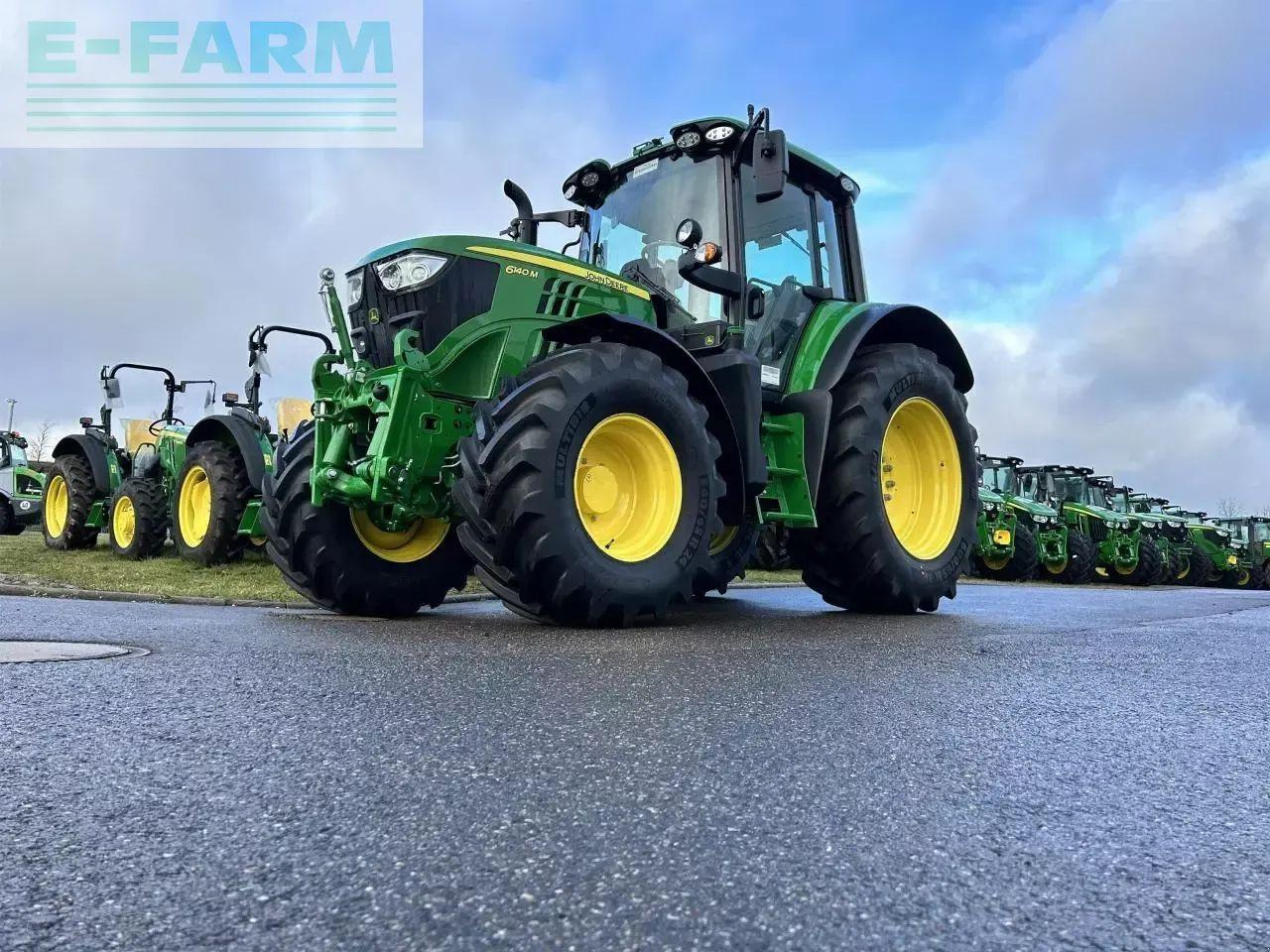 John Deere 6140m autopowr 166ps - Tractor: foto 2 John Deere 6140m autopowr 166ps - Tractor: foto 2