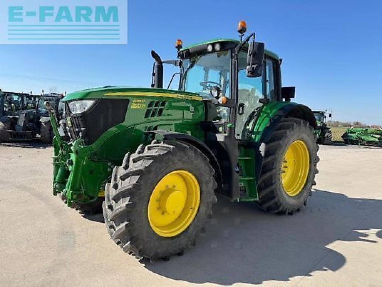 John Deere 6155m - Tractor: foto 1 John Deere 6155m - Tractor: foto 1