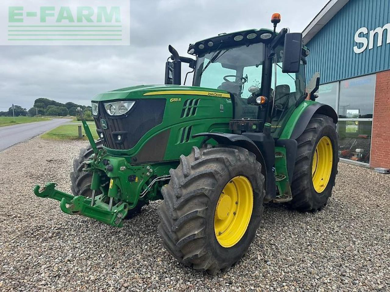 John Deere 6155r - Tractor: foto 1 John Deere 6155r - Tractor: foto 1