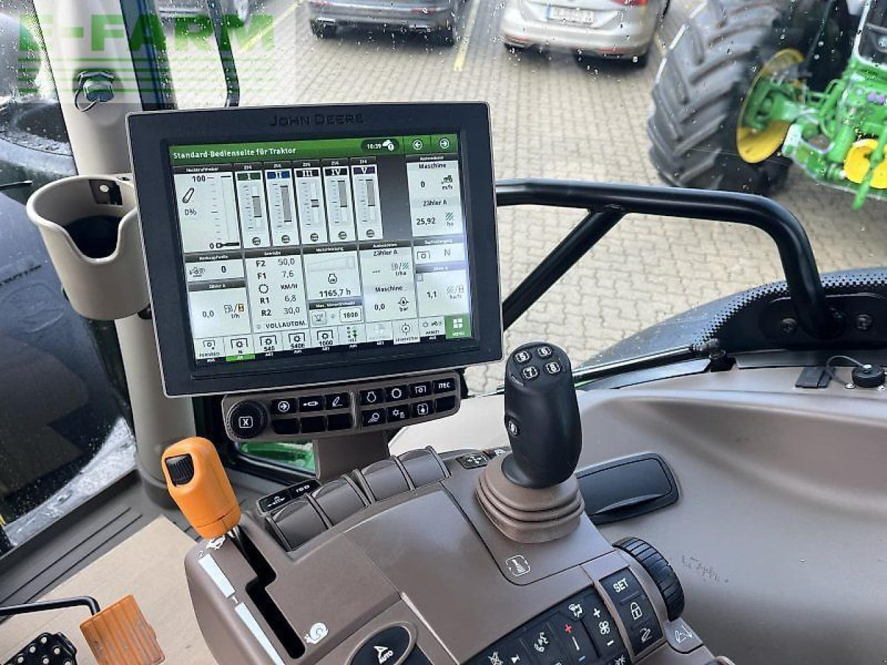 Tractor John Deere 6155r: foto 10