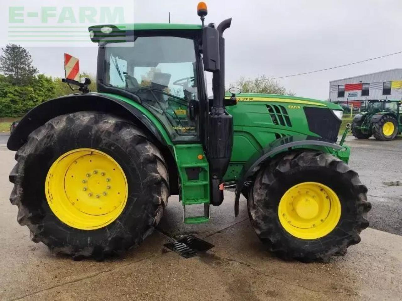 John Deere 6195r - Tractor: foto 5 John Deere 6195r - Tractor: foto 5