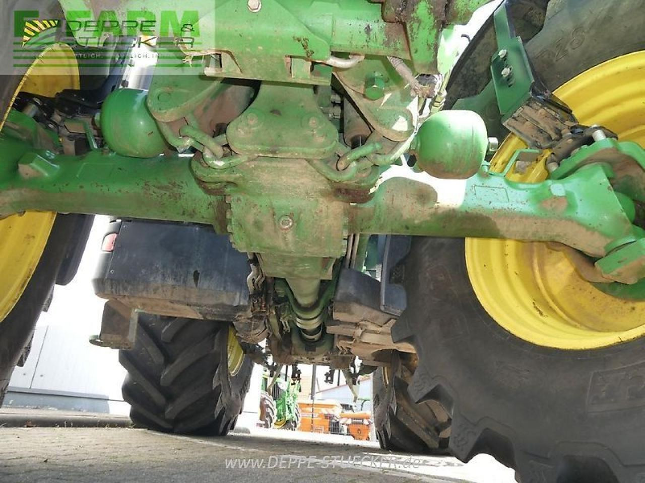 Tractor John Deere 6195r: foto 24