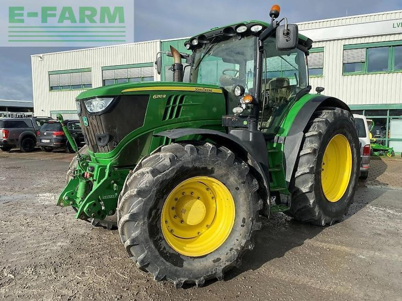 John Deere 6210r - Tractor: foto 1 John Deere 6210r - Tractor: foto 1