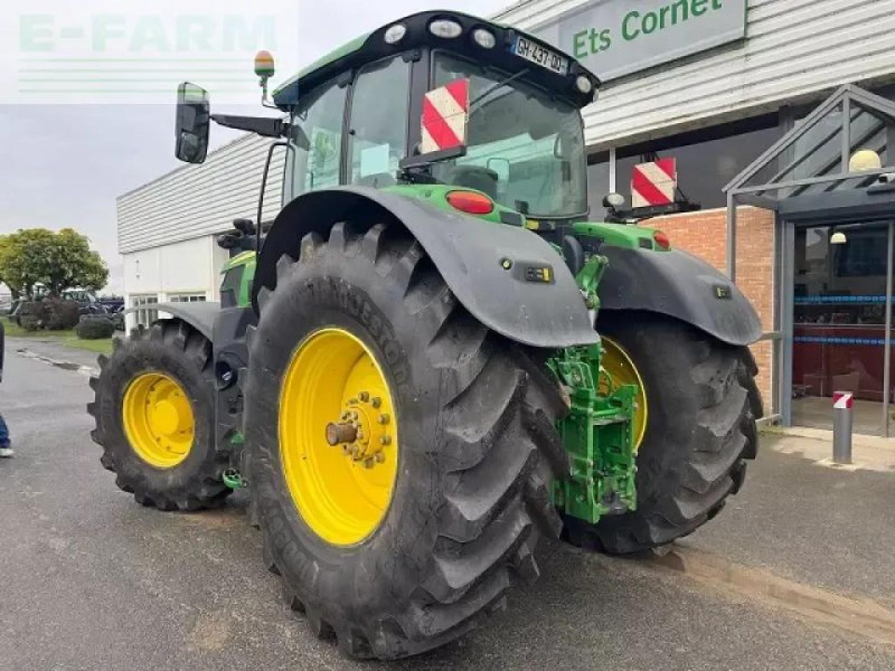 John Deere 6215r - Tractor: foto 4 John Deere 6215r - Tractor: foto 4