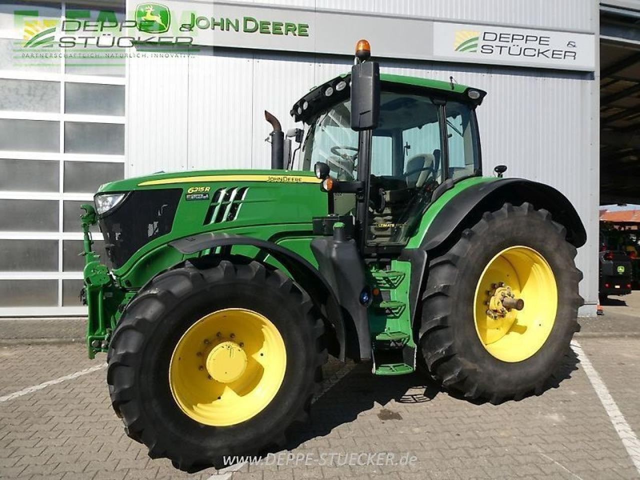 John Deere 6215r - Tractor: foto 2 John Deere 6215r - Tractor: foto 2