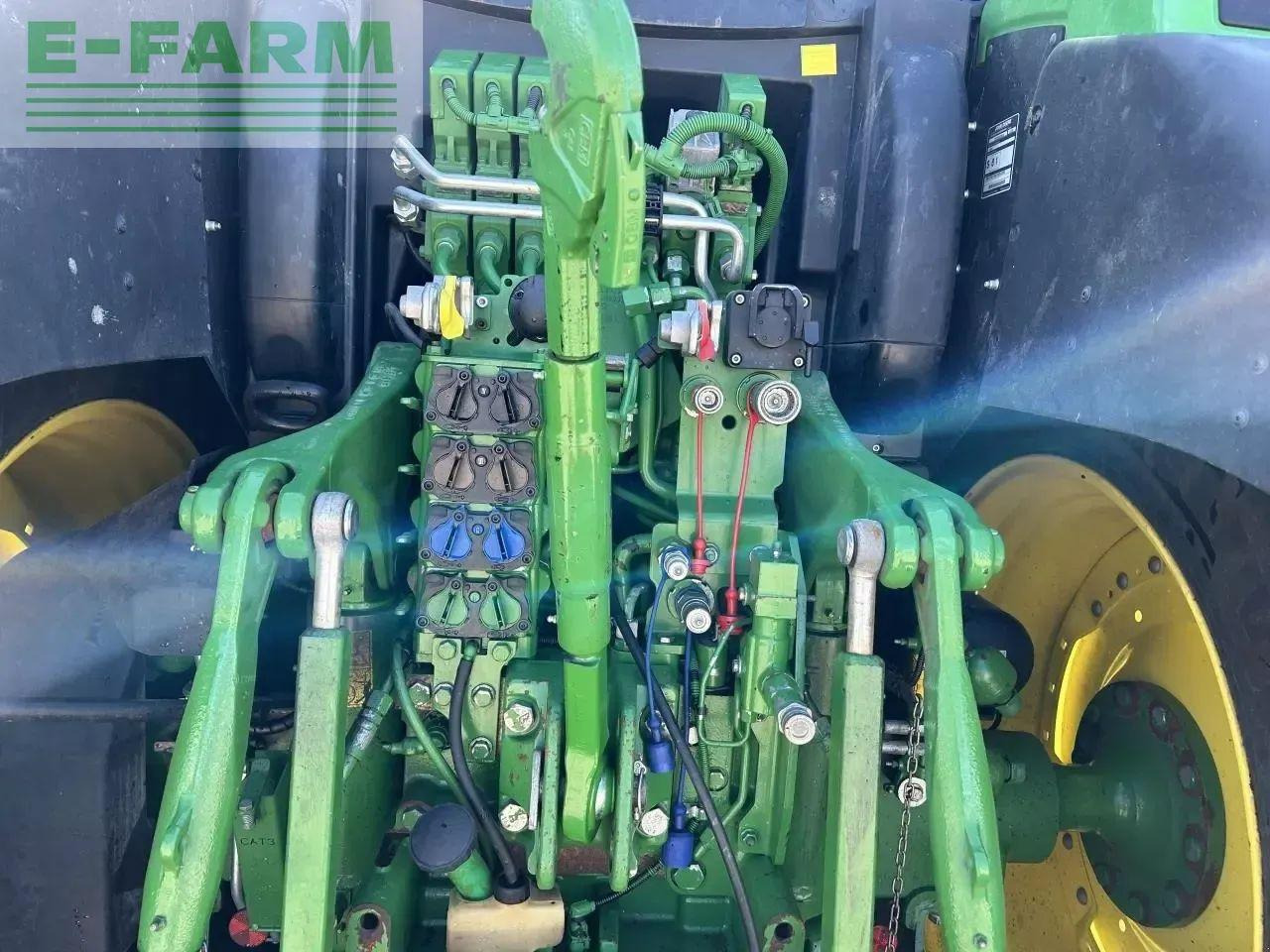 Tractor John Deere 6215r: foto 6