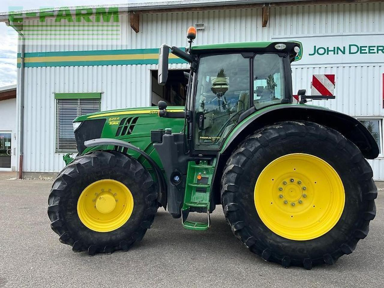 John Deere 6215r - Tractor: foto 4 John Deere 6215r - Tractor: foto 4