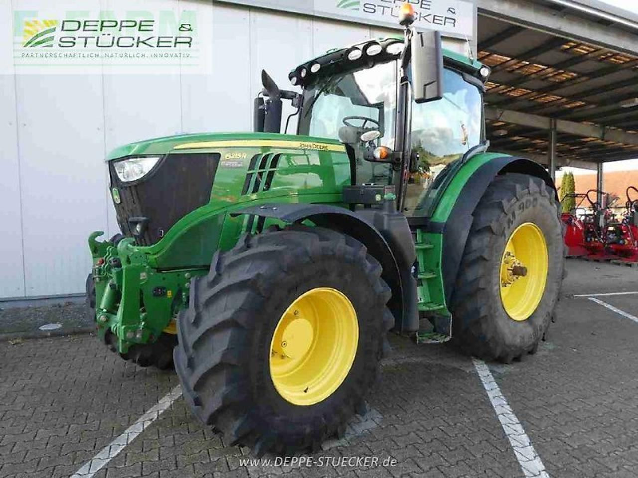 John Deere 6215r - Tractor: foto 2 John Deere 6215r - Tractor: foto 2