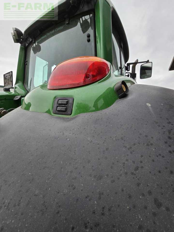 John Deere 6230 premium - Tractor: foto 2 John Deere 6230 premium - Tractor: foto 2