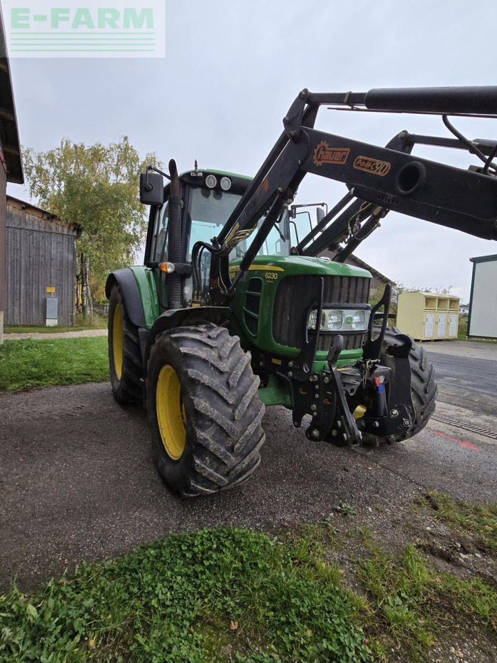 John Deere 6230 premium - Tractor: foto 5 John Deere 6230 premium - Tractor: foto 5