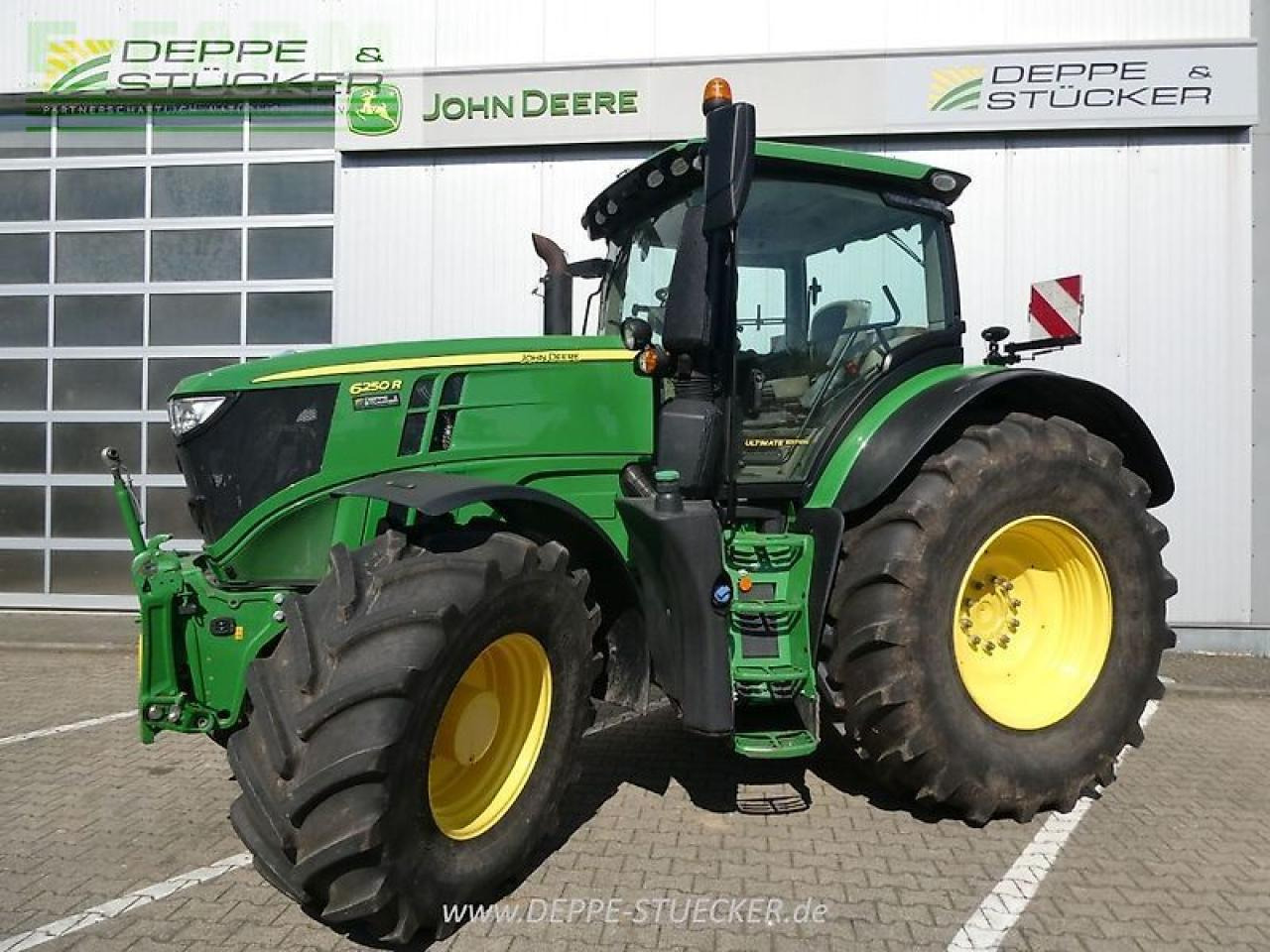 John Deere 6250r - Tractor: foto 2 John Deere 6250r - Tractor: foto 2