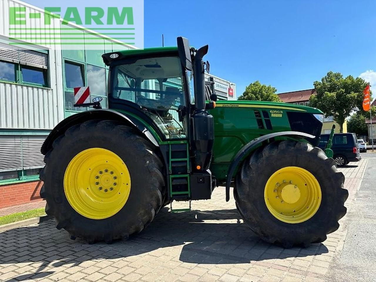 Tractor John Deere 6250r: foto 6