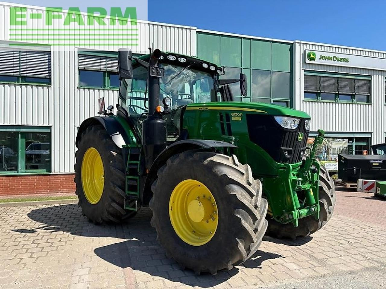 Tractor John Deere 6250r: foto 7