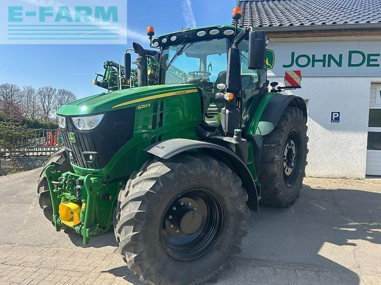 John Deere 6250r - Tractor: foto 1 John Deere 6250r - Tractor: foto 1