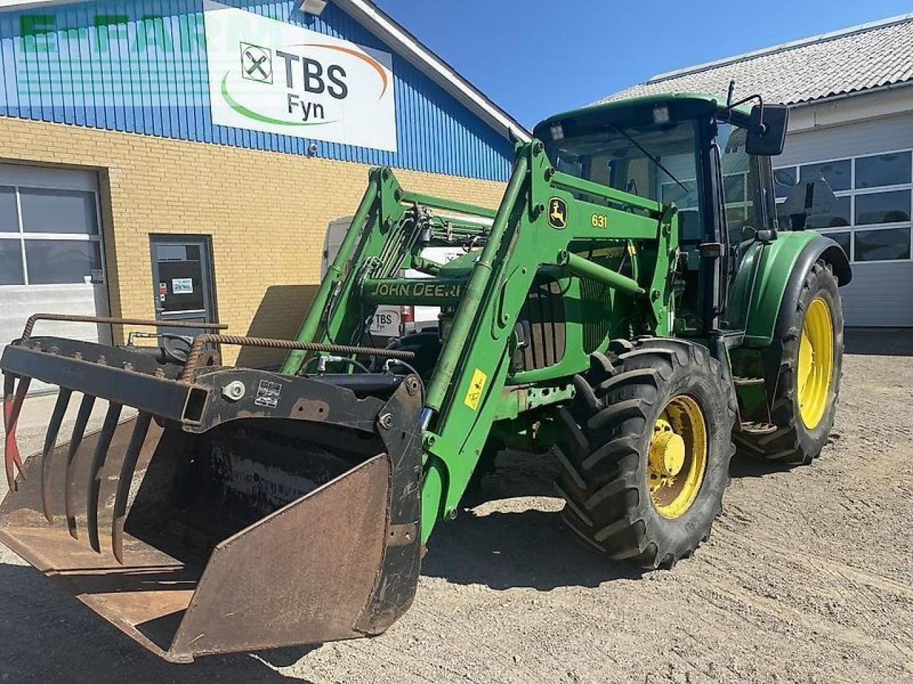 John Deere 6320 se - Tractor: foto 2 John Deere 6320 se - Tractor: foto 2