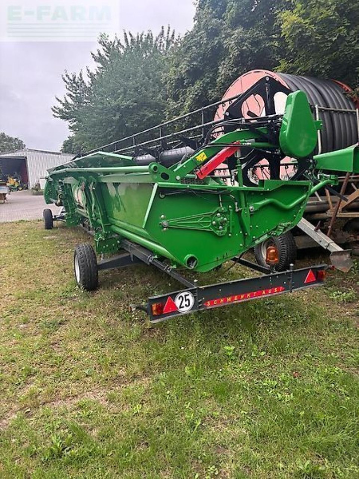 John Deere 635r my21 (10,70m) - Accesorios para cosechadoras de forraje: foto 3 John Deere 635r my21 (10,70m) - Accesorios para cosechadoras de forraje: foto 3