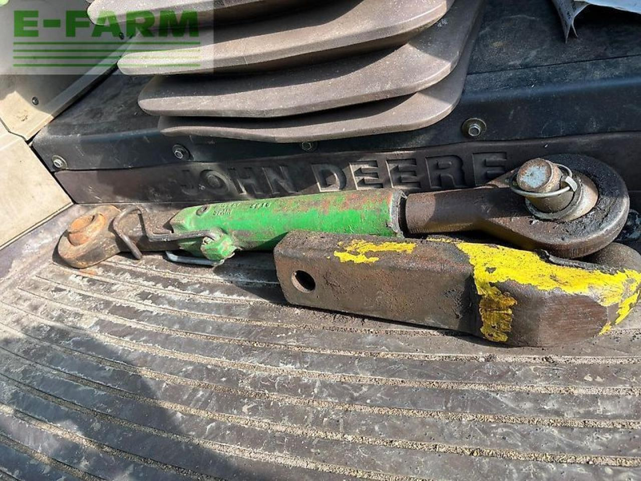 John Deere 6420 - Tractor: foto 3 John Deere 6420 - Tractor: foto 3