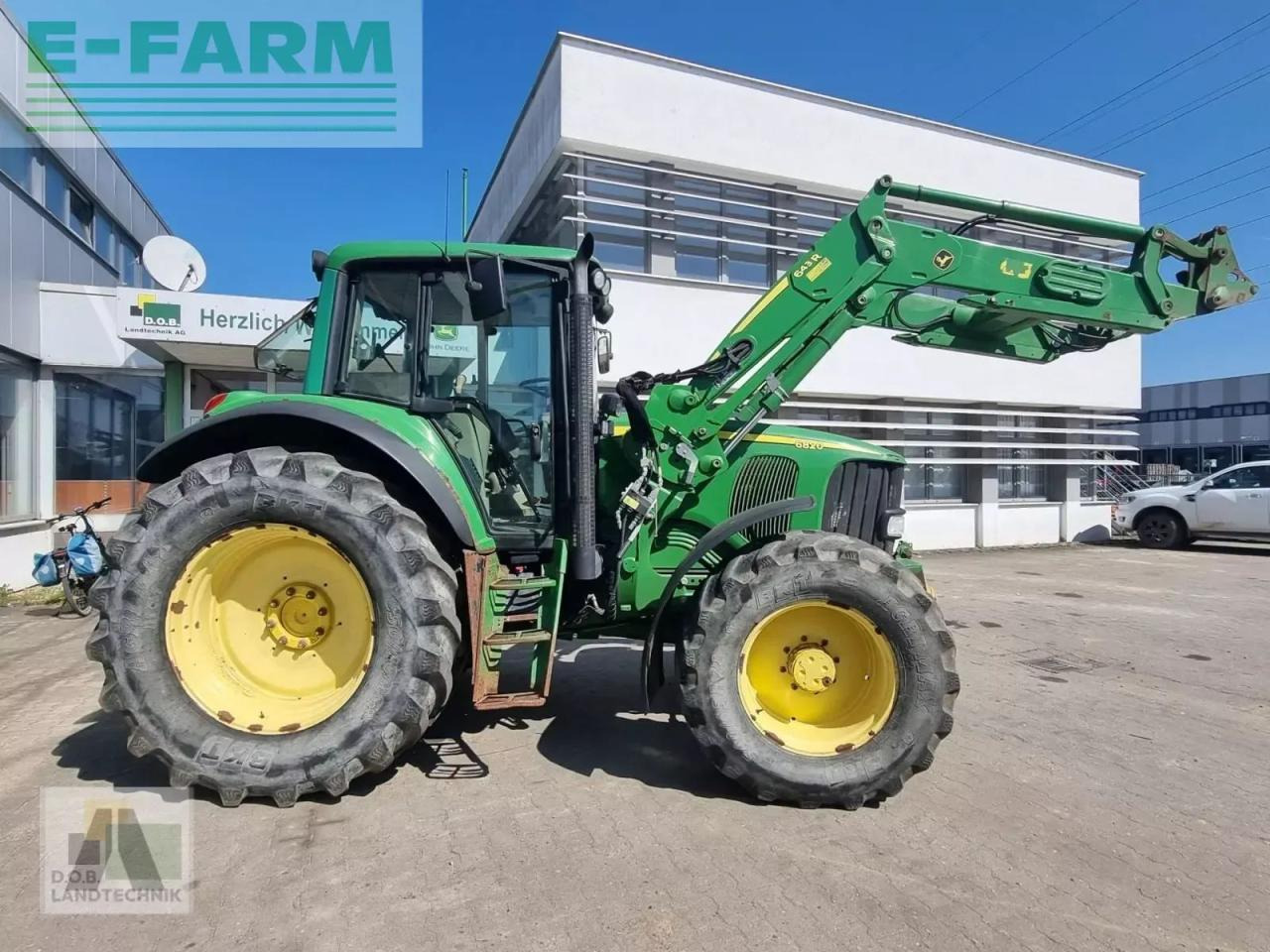 John Deere 6820 - Tractor: foto 4 John Deere 6820 - Tractor: foto 4