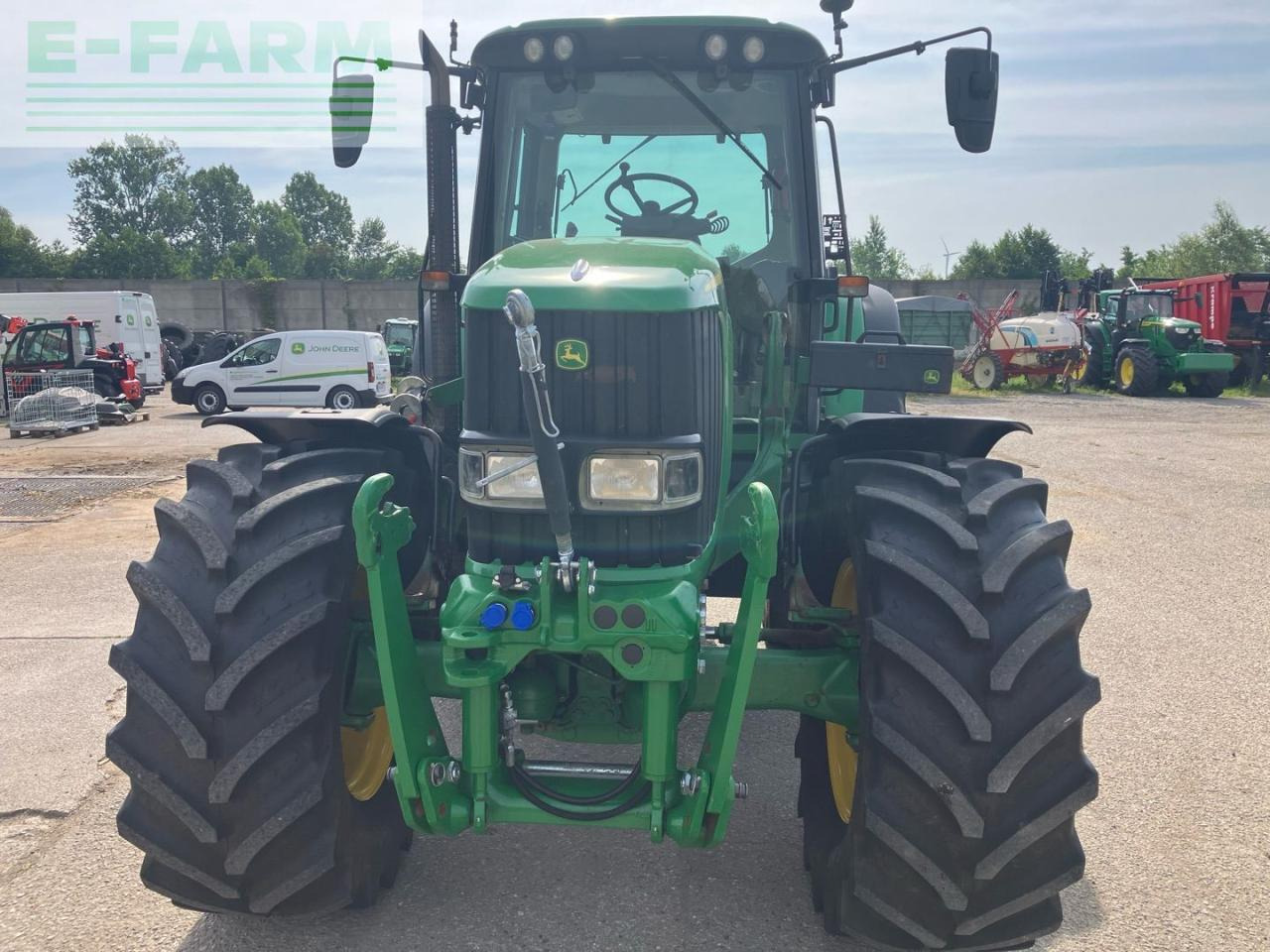 John Deere 6820 Premium - Tractor: foto 3 John Deere 6820 Premium - Tractor: foto 3