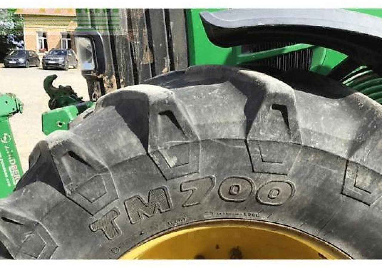 John Deere 6930 premium - Tractor: foto 4 John Deere 6930 premium - Tractor: foto 4