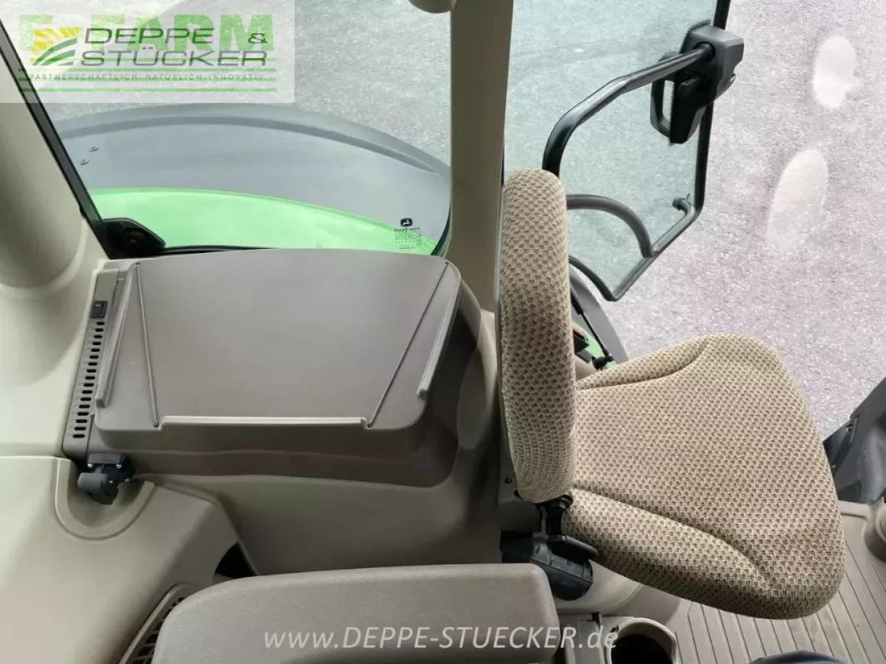 John Deere 6r 175 - Tractor: foto 5 John Deere 6r 175 - Tractor: foto 5