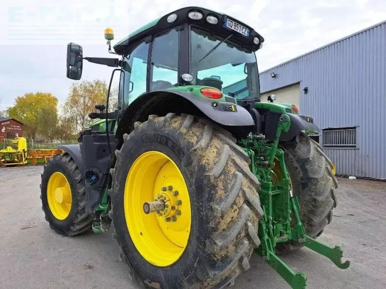 John Deere 6r 215 - Tractor: foto 4 John Deere 6r 215 - Tractor: foto 4