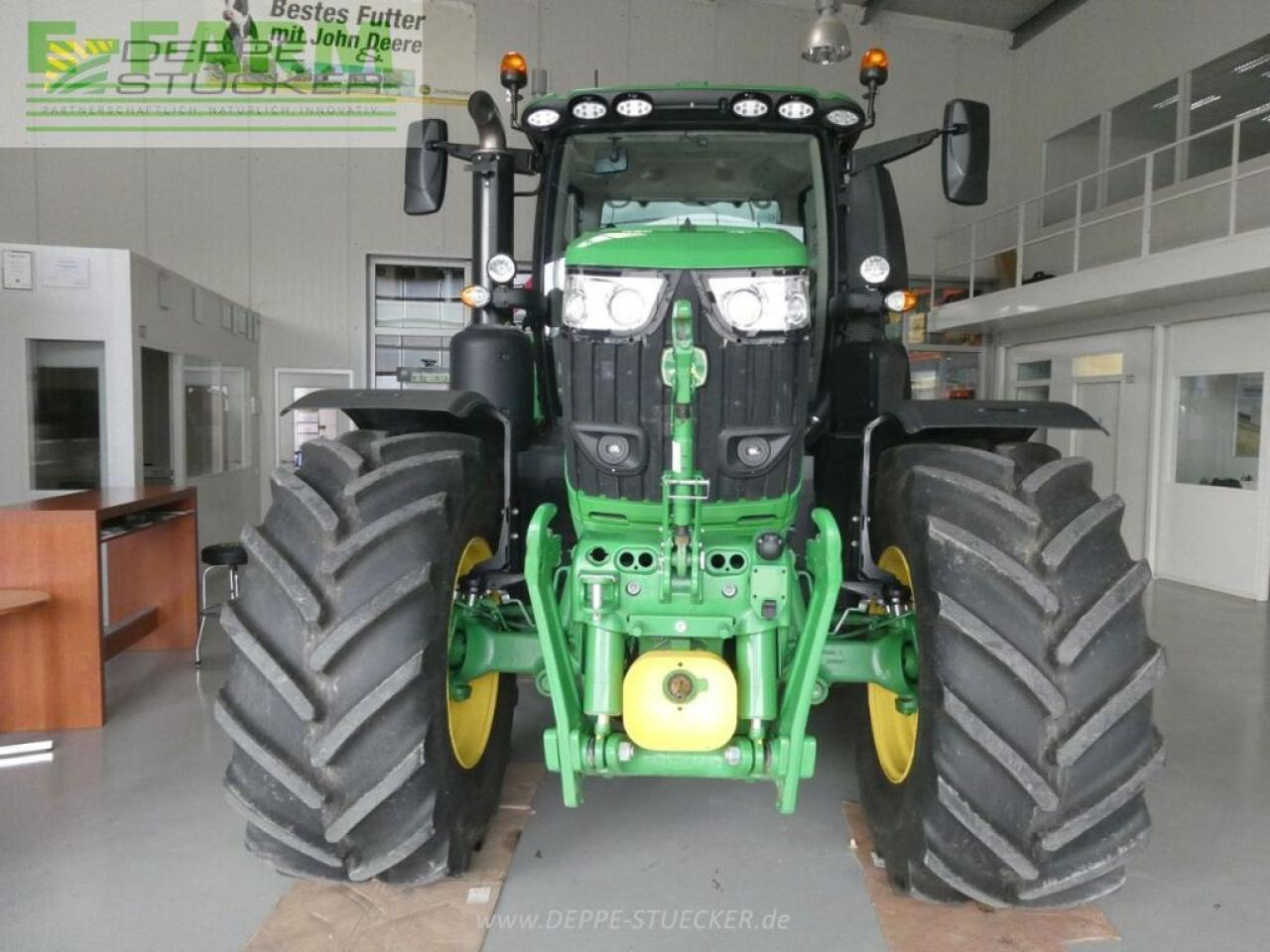 John Deere 6r 250 - Tractor: foto 3 John Deere 6r 250 - Tractor: foto 3