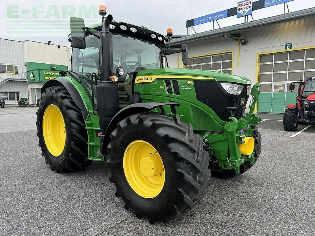John Deere 6r185 - Tractor: foto 2 John Deere 6r185 - Tractor: foto 2