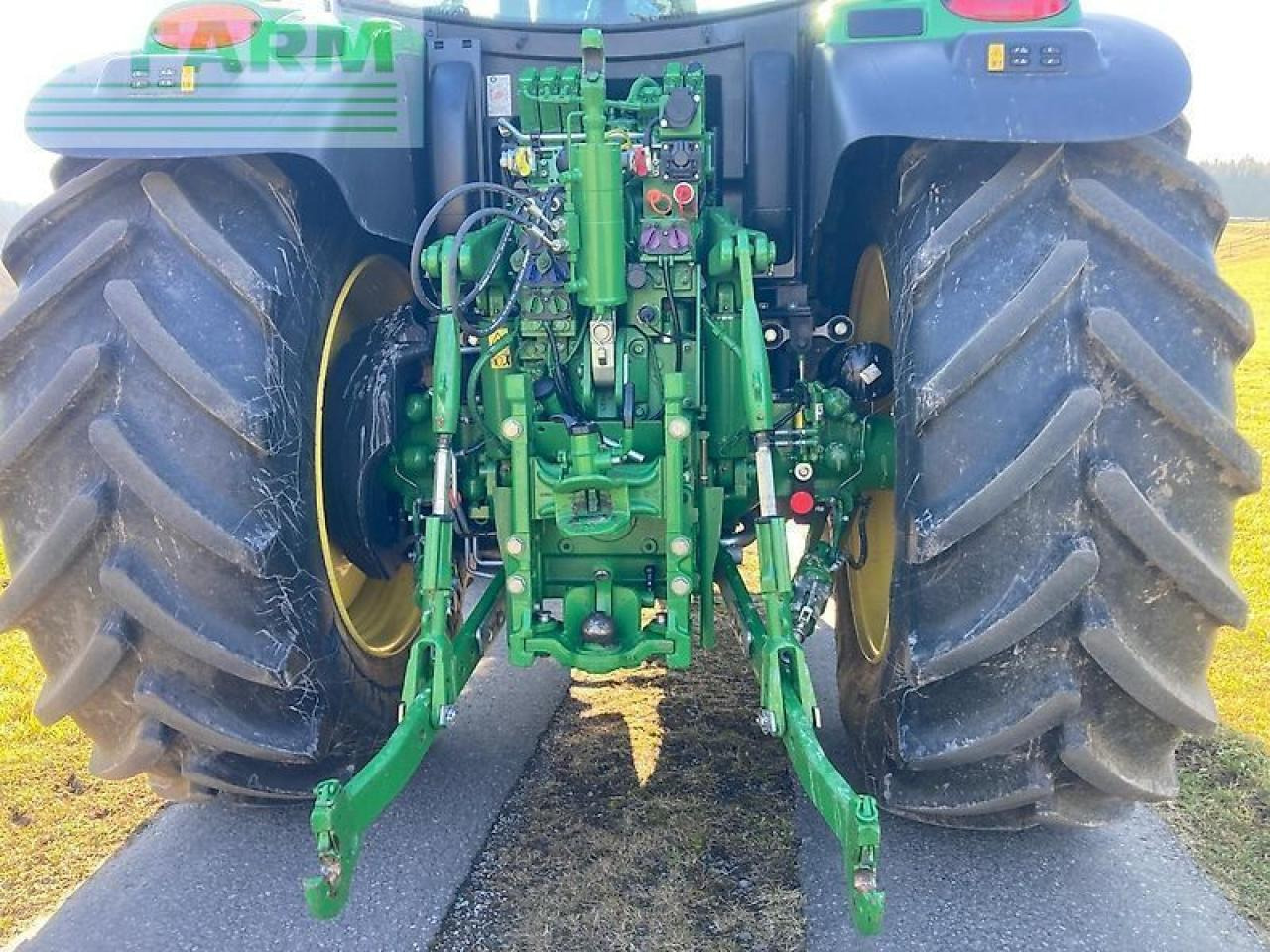John Deere 6r185 - Tractor: foto 5 John Deere 6r185 - Tractor: foto 5