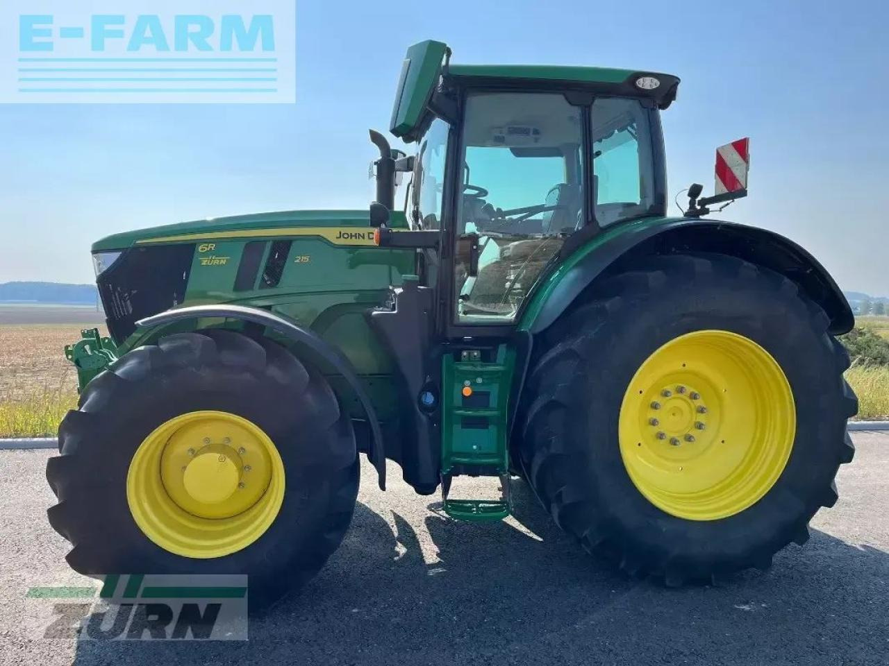 John Deere 6r215 / 6r 215 - Tractor: foto 2 John Deere 6r215 / 6r 215 - Tractor: foto 2