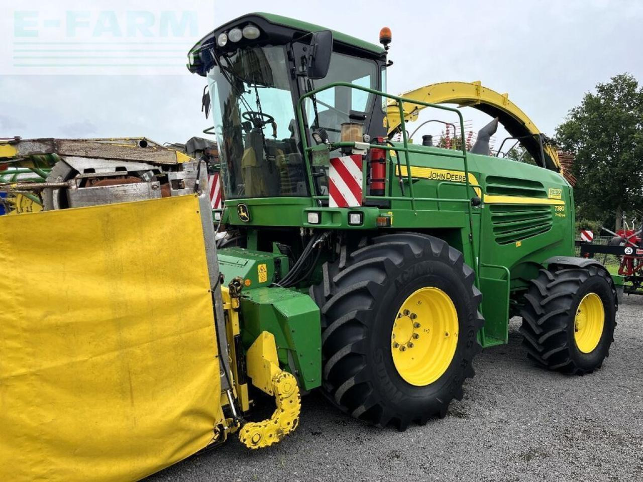 John Deere 7280 prodrive, allrad, 40 km/h, kemper 360, pick - Cosechadora de forraje: foto 1 John Deere 7280 prodrive, allrad, 40 km/h, kemper 360, pick - Cosechadora de forraje: foto 1