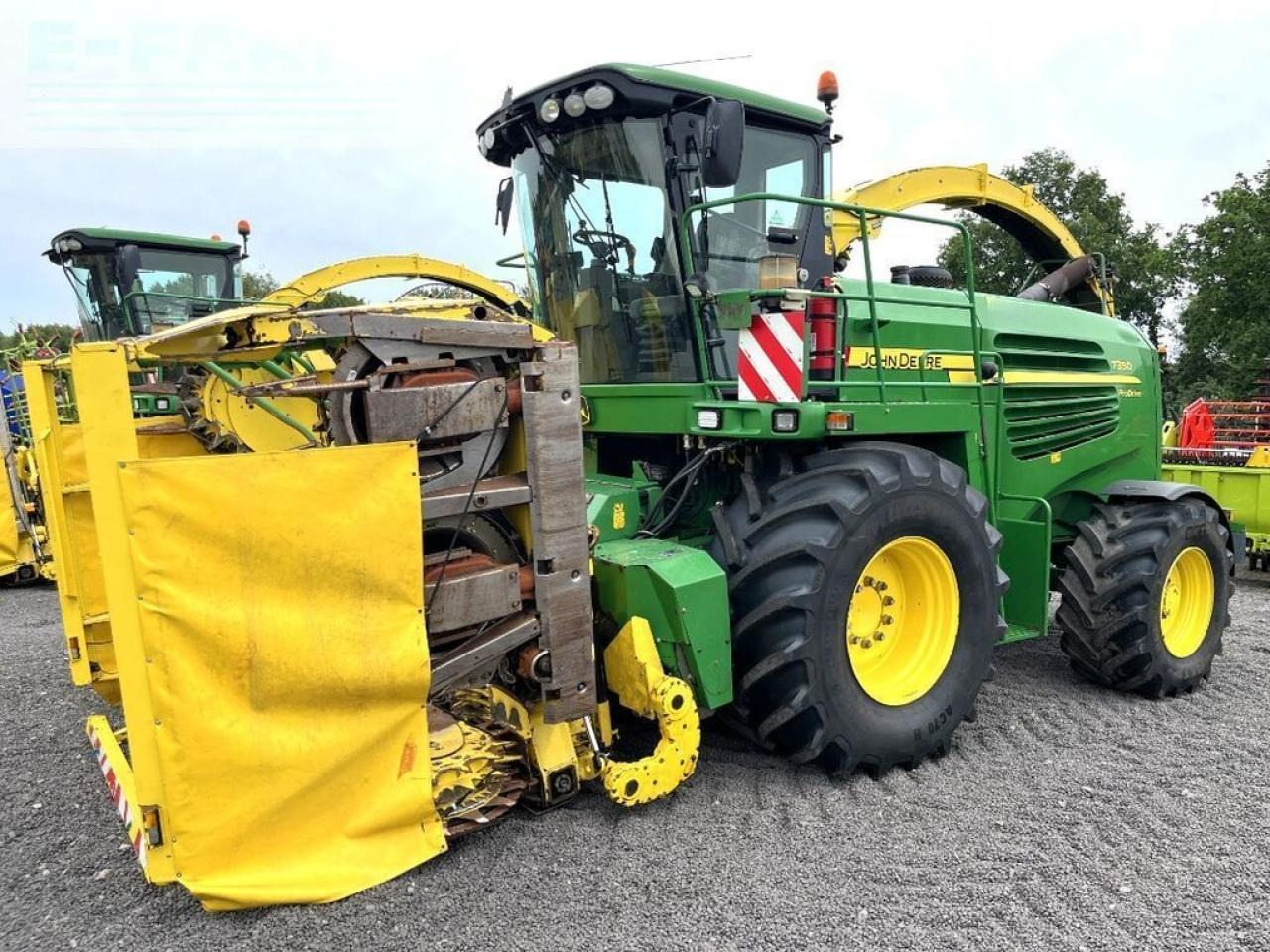 John Deere 7350 prodrive, allrad, 40 km/h, kemper 360, pick - Cosechadora de forraje: foto 1 John Deere 7350 prodrive, allrad, 40 km/h, kemper 360, pick - Cosechadora de forraje: foto 1