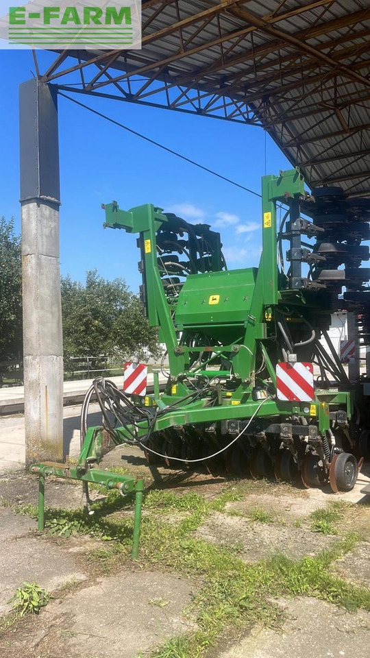 John Deere 750 A - Sembradora de precisión: foto 1 John Deere 750 A - Sembradora de precisión: foto 1