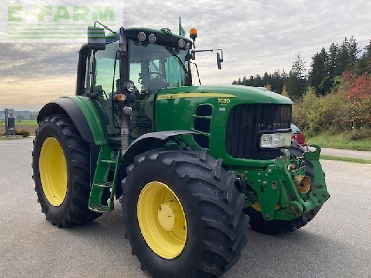 John Deere 7530 premium - Tractor: foto 2 John Deere 7530 premium - Tractor: foto 2