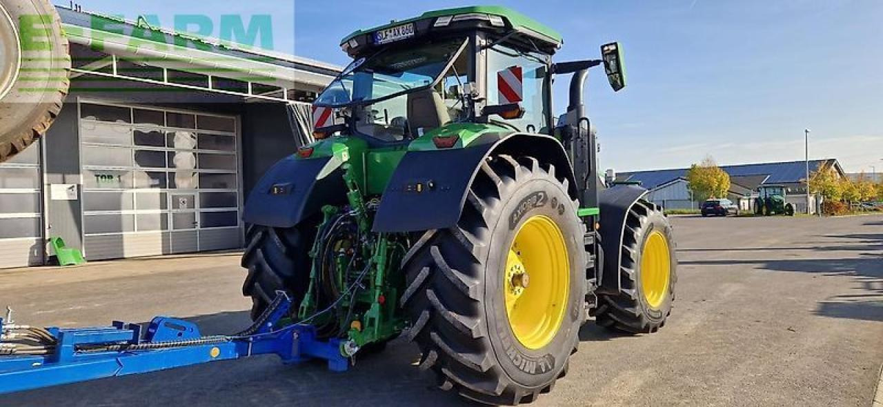 John Deere 7r 330 - Tractor: foto 3 John Deere 7r 330 - Tractor: foto 3