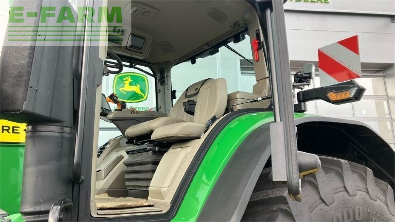 John Deere 7r 330 - Tractor: foto 5 John Deere 7r 330 - Tractor: foto 5