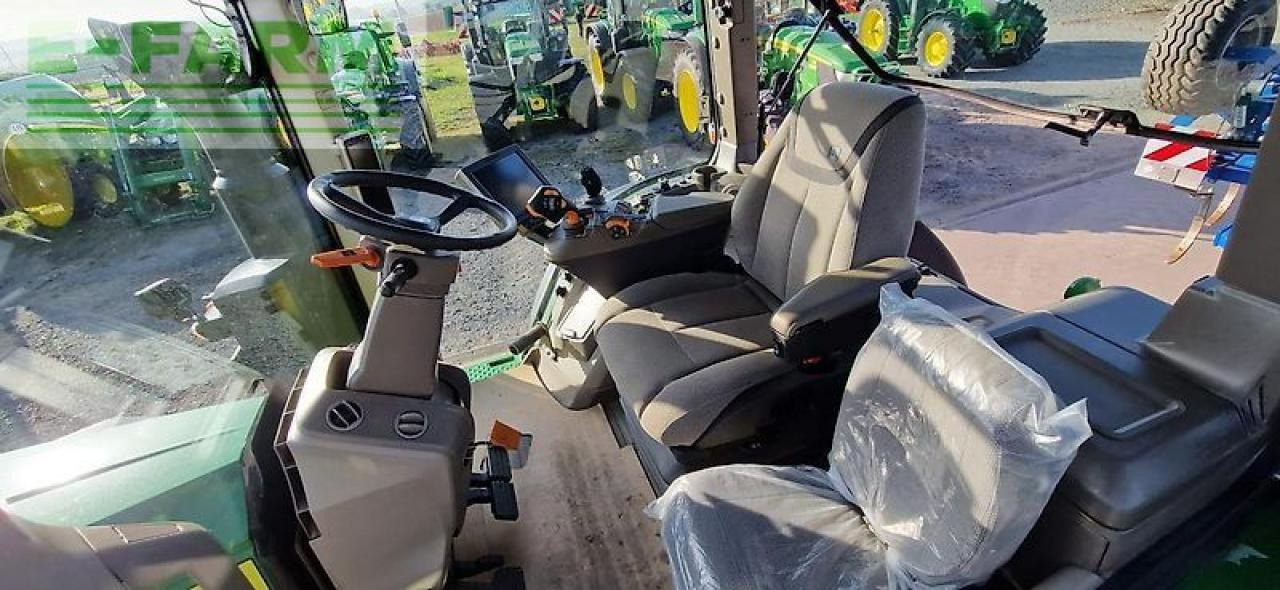 John Deere 7r 330 - Tractor: foto 4 John Deere 7r 330 - Tractor: foto 4