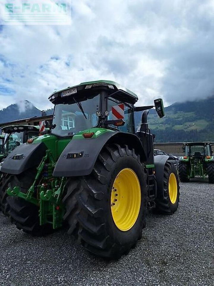 John Deere 7r 330 - Tractor: foto 3 John Deere 7r 330 - Tractor: foto 3