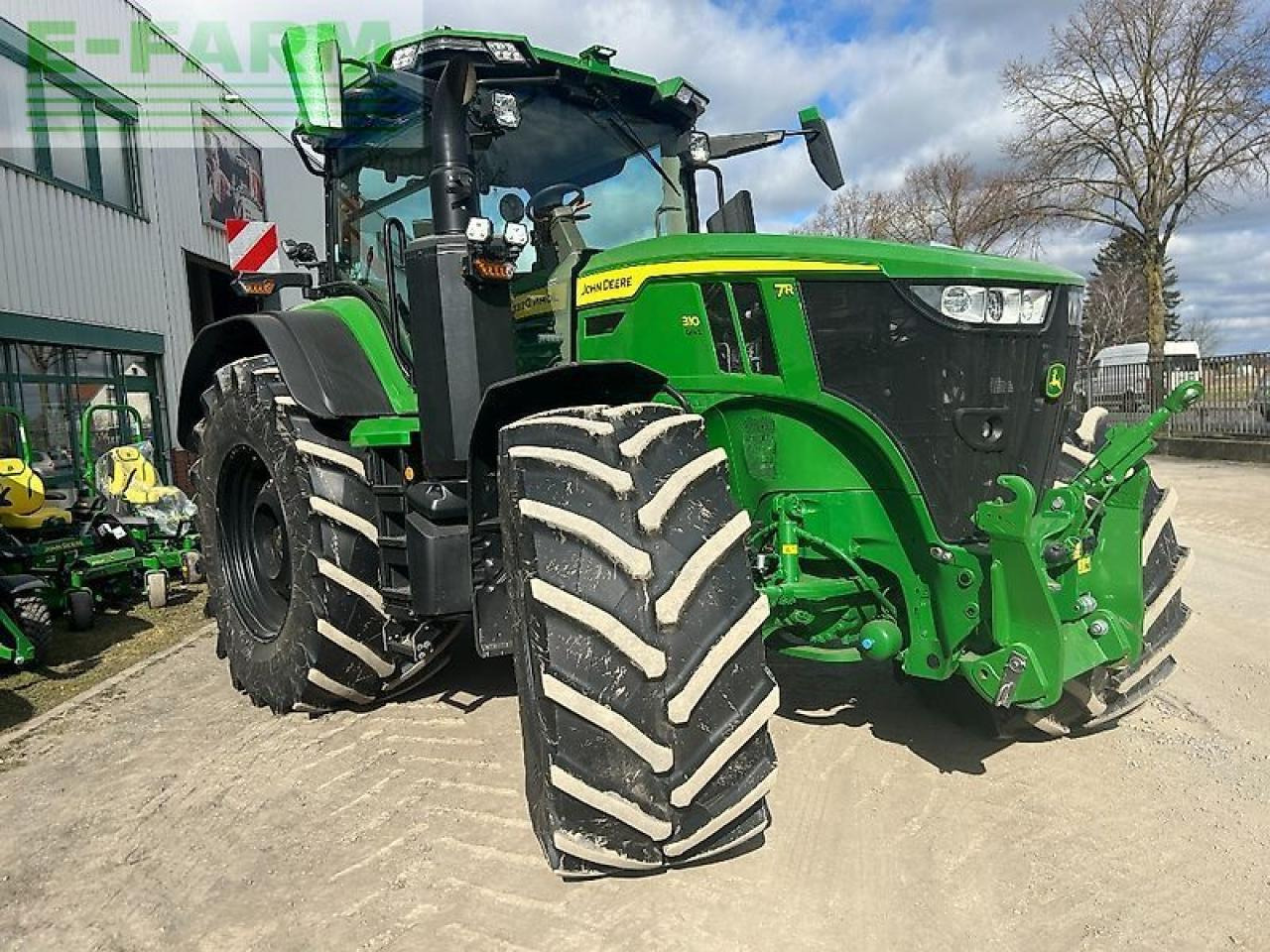 John Deere 7r310 - Tractor: foto 3 John Deere 7r310 - Tractor: foto 3