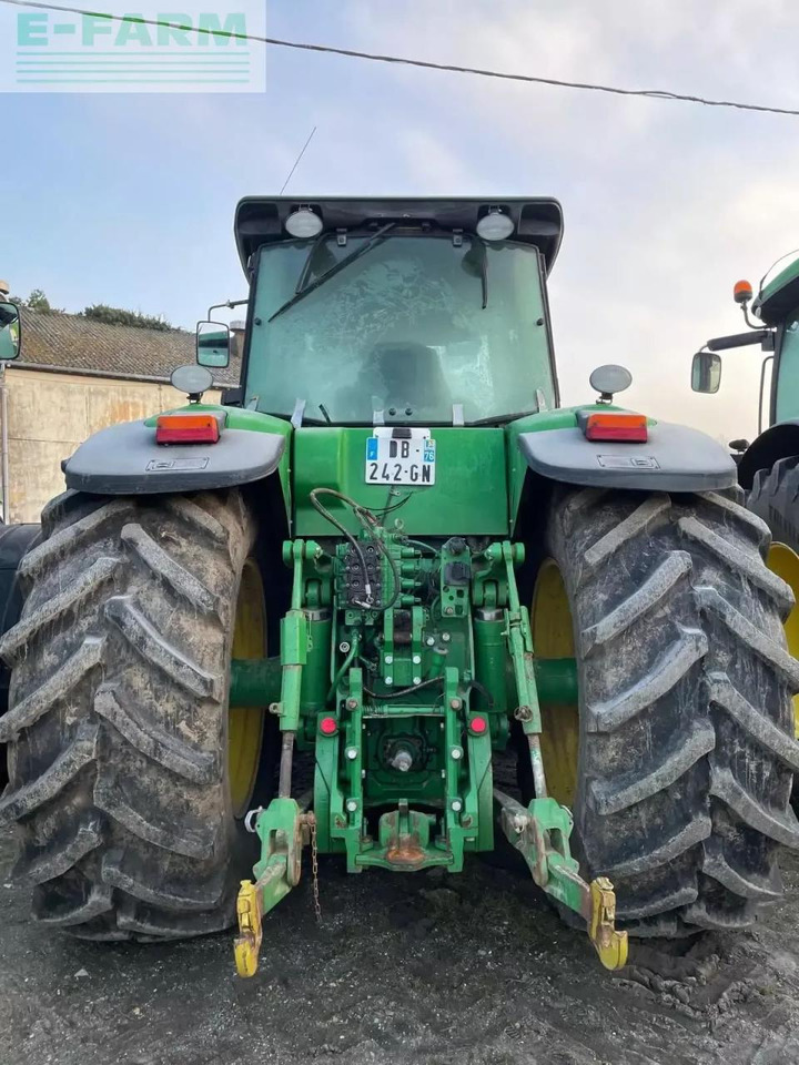John Deere 8230 - Tractor: foto 4 John Deere 8230 - Tractor: foto 4