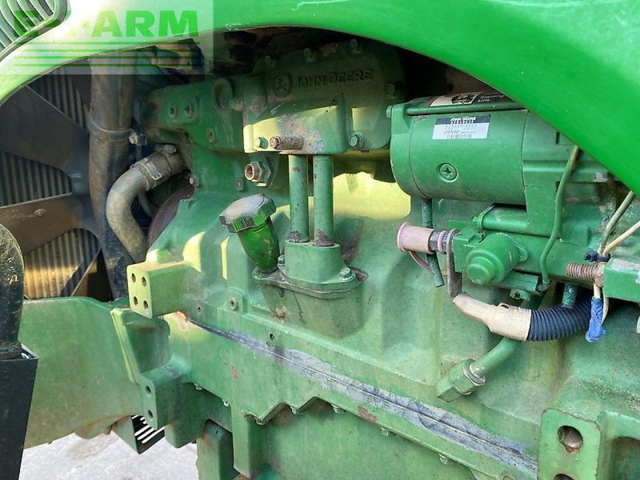 Tractor John Deere 8320: foto 23