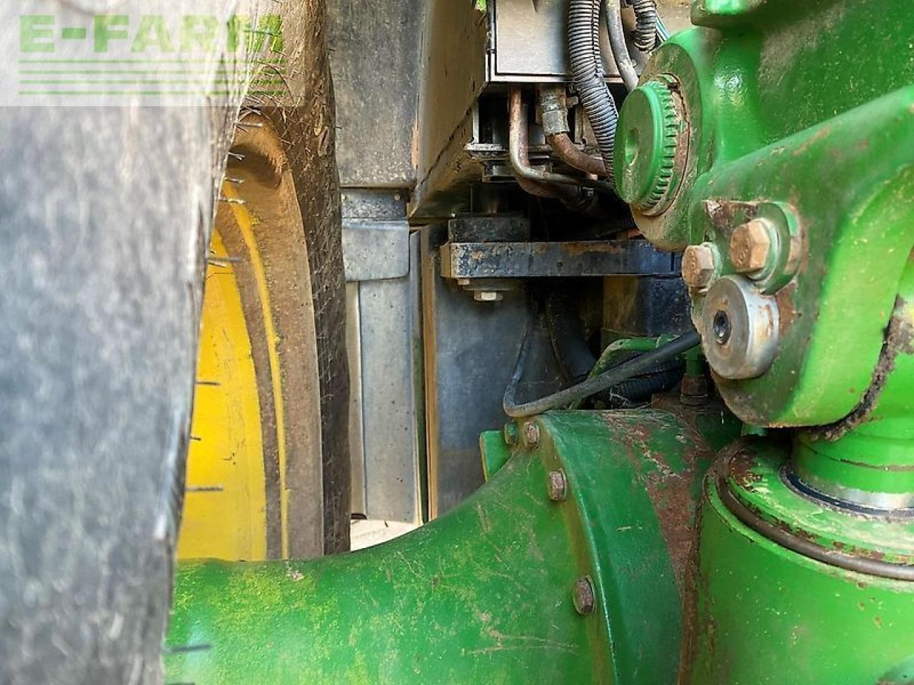 Tractor John Deere 8320: foto 17