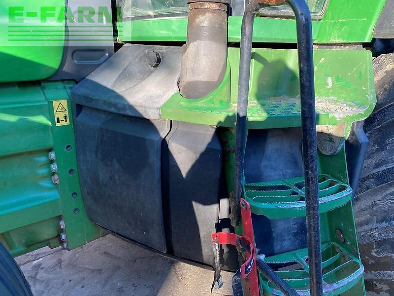 Tractor John Deere 8320: foto 8