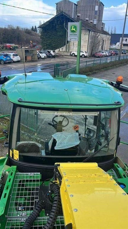 John Deere 8400 - Cosechadora de forraje: foto 3 John Deere 8400 - Cosechadora de forraje: foto 3