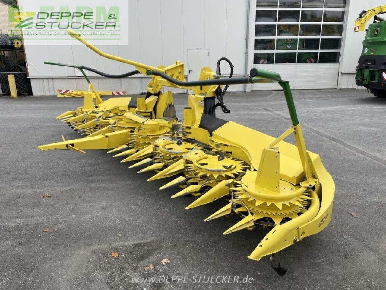 John Deere 8400 mit kemper 360 plus - Cosechadora de forraje: foto 4 John Deere 8400 mit kemper 360 plus - Cosechadora de forraje: foto 4