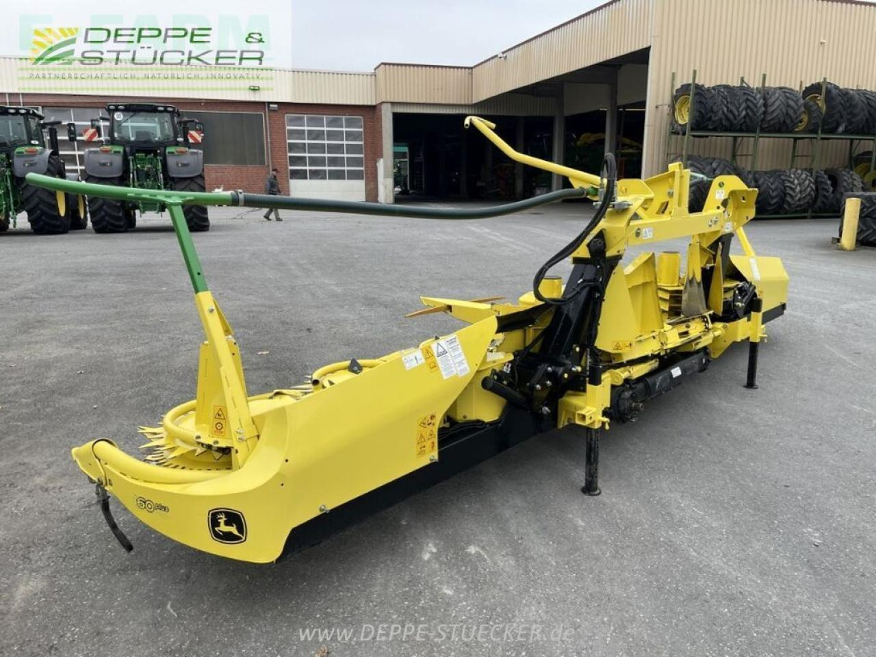 John Deere 8400 mit kemper 360 plus - Cosechadora de forraje: foto 2 John Deere 8400 mit kemper 360 plus - Cosechadora de forraje: foto 2