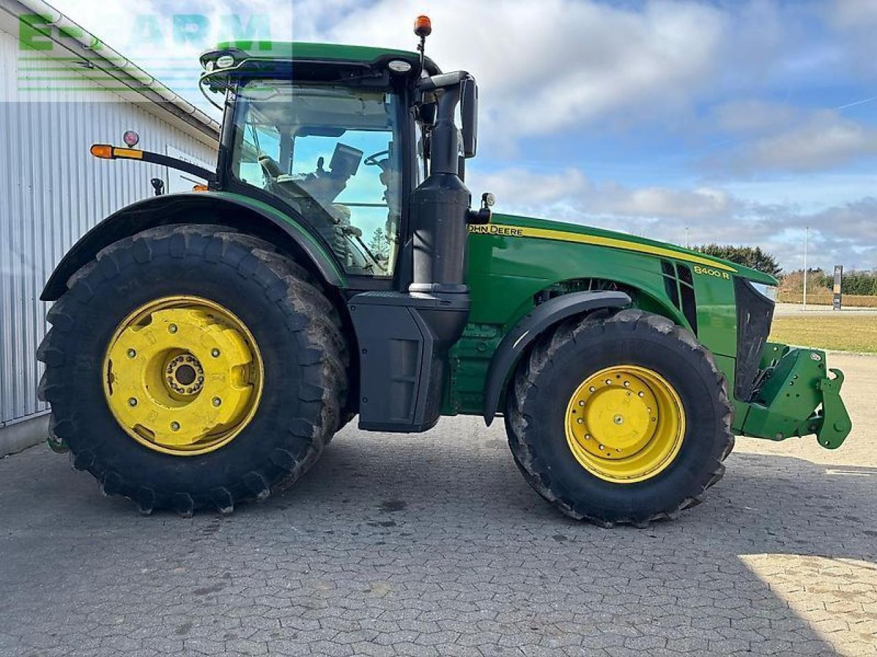 John Deere 8400r - Tractor: foto 2 John Deere 8400r - Tractor: foto 2