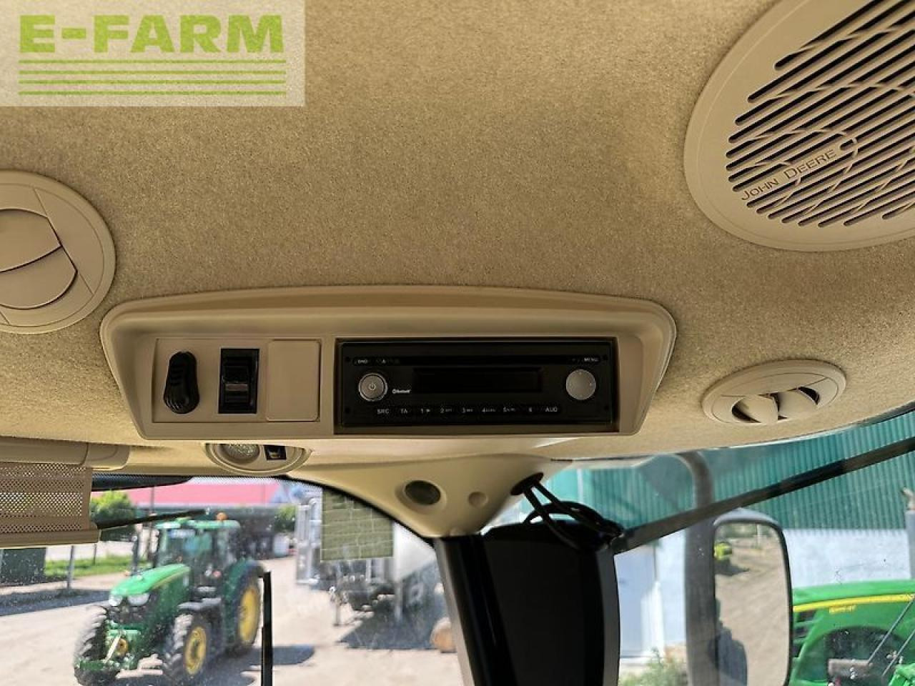 Cosechadora de granos John Deere 8600: foto 12