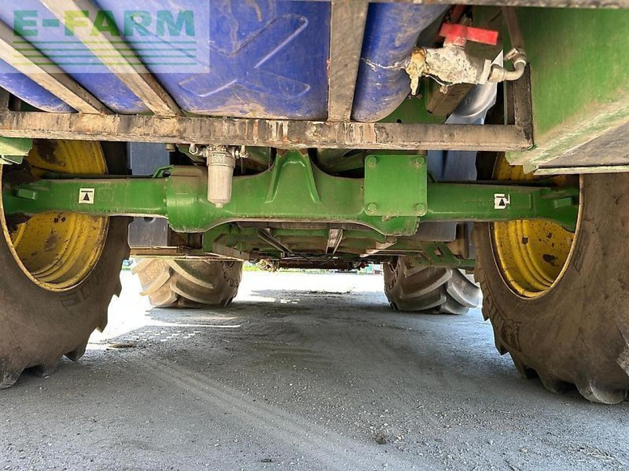 Cosechadora de granos John Deere 8600: foto 30